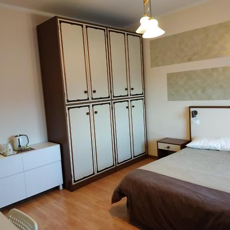 B&B Villa Filotea & Apartment Desenzano del Garda Dış mekan fotoğraf