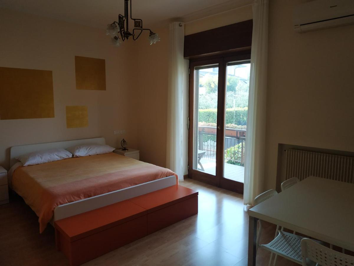 B&B Villa Filotea & Apartment Desenzano del Garda Dış mekan fotoğraf