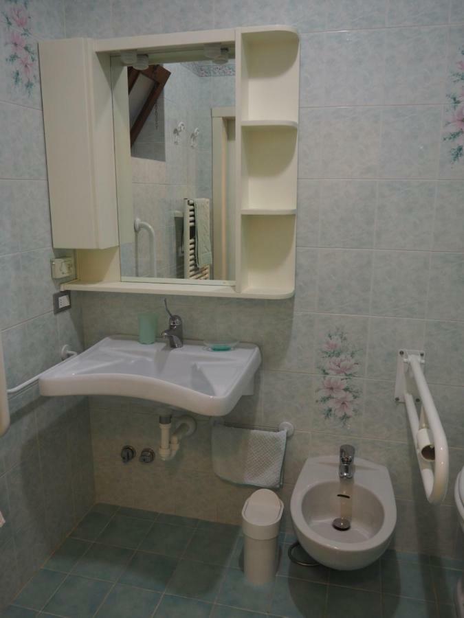 B&B Villa Filotea & Apartment Desenzano del Garda Dış mekan fotoğraf